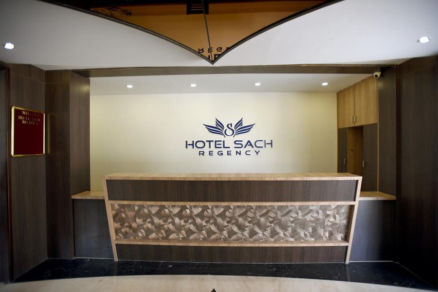 Hotel Sach Regency Ānand Kültér fotó